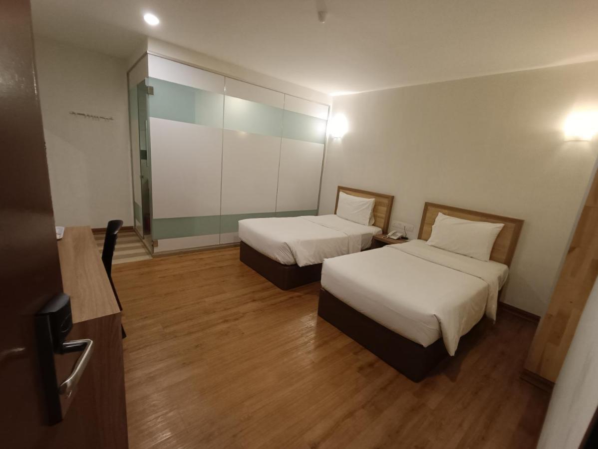 Greencity Hotel Sungai Petani Kültér fotó