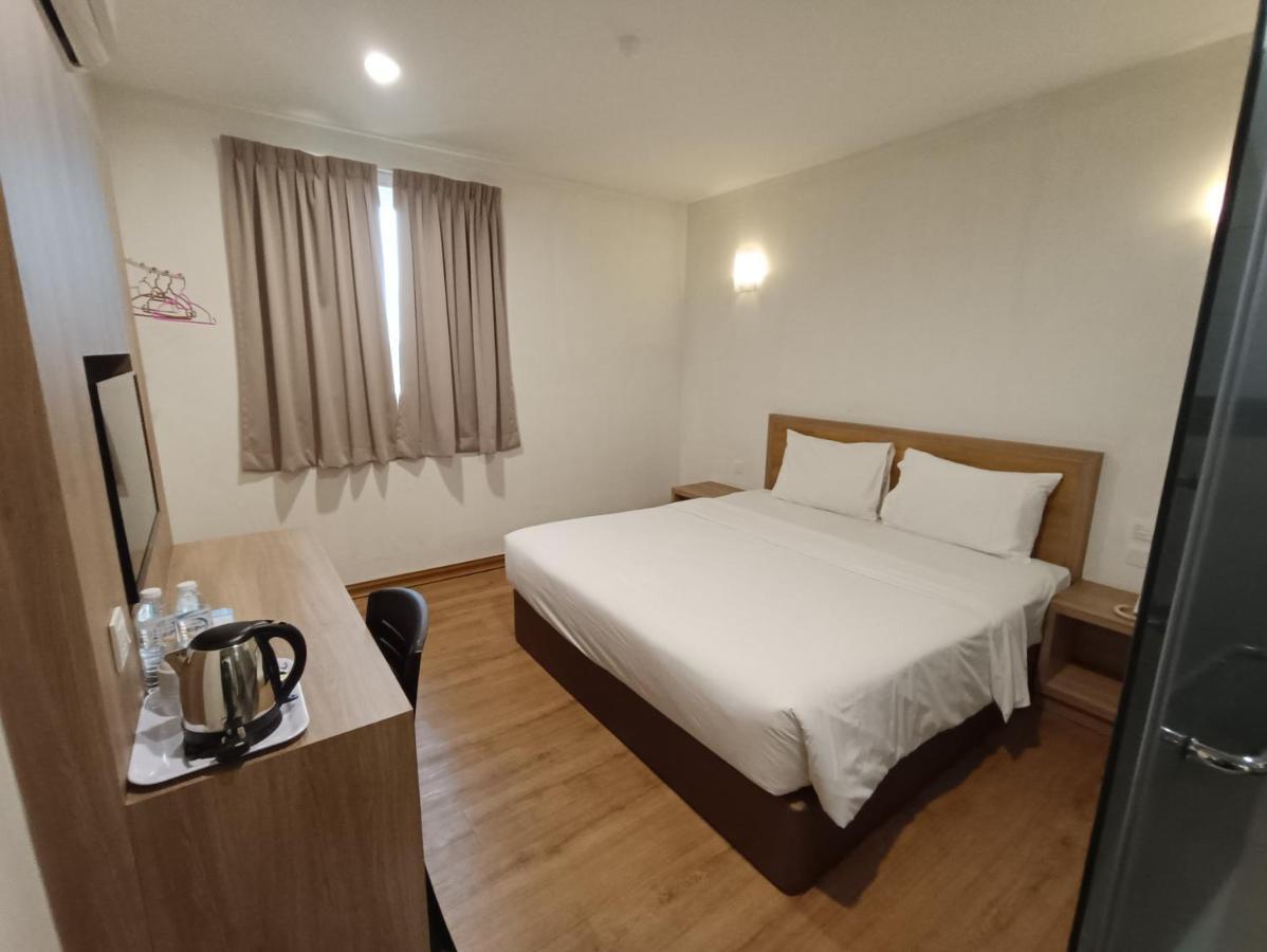 Greencity Hotel Sungai Petani Kültér fotó