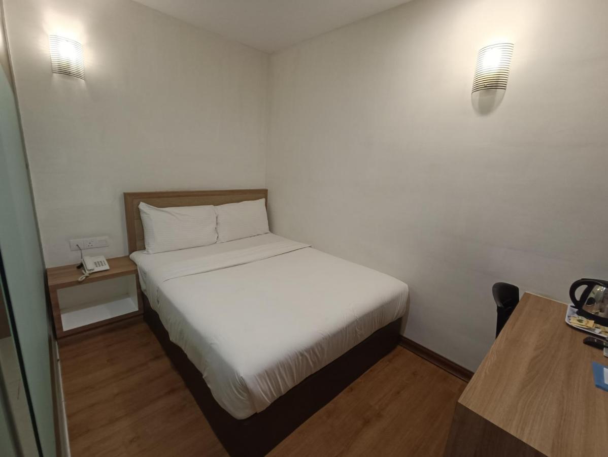 Greencity Hotel Sungai Petani Kültér fotó