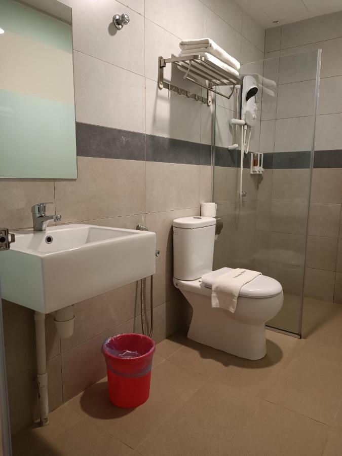 Greencity Hotel Sungai Petani Kültér fotó