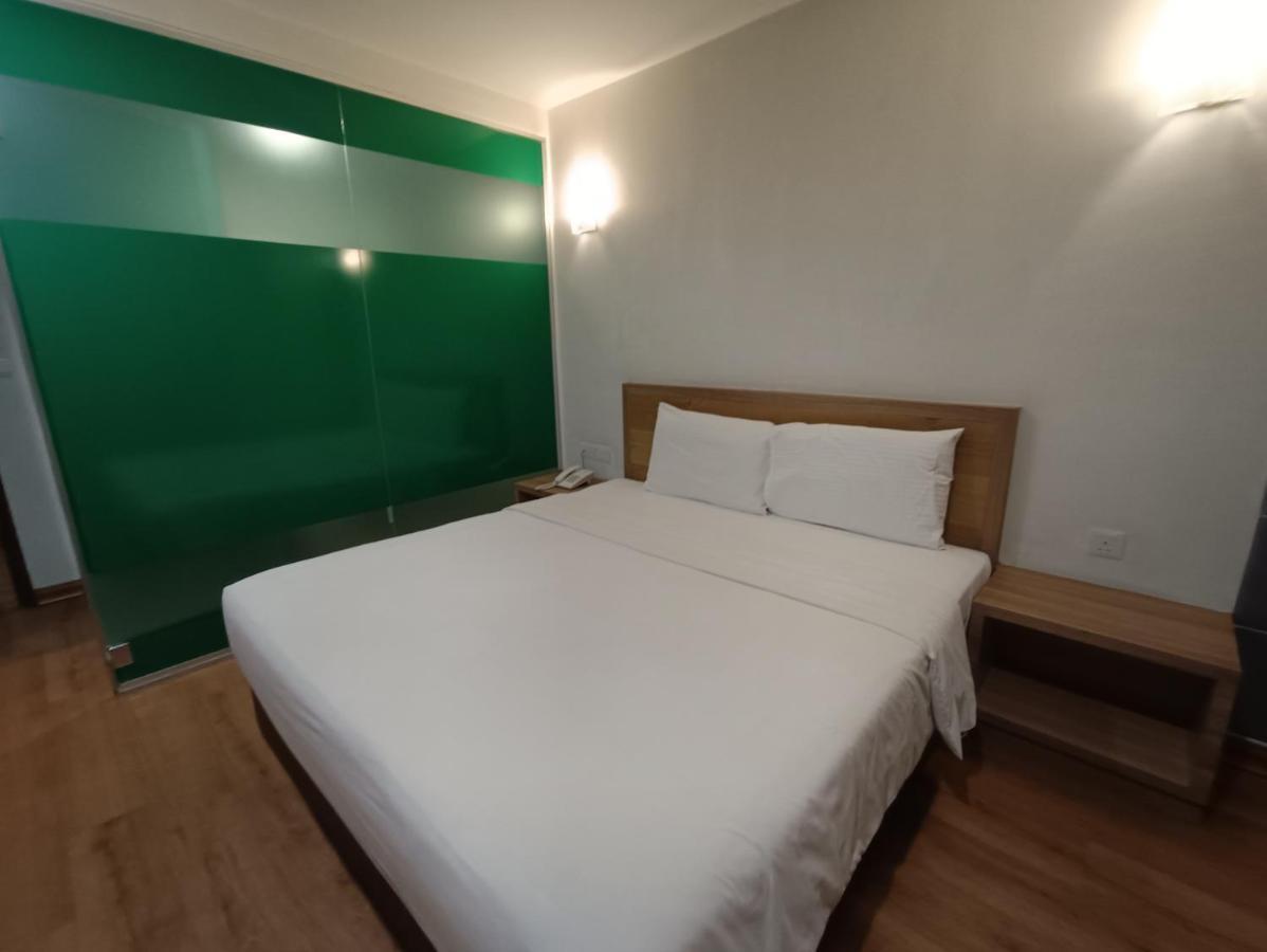 Greencity Hotel Sungai Petani Kültér fotó