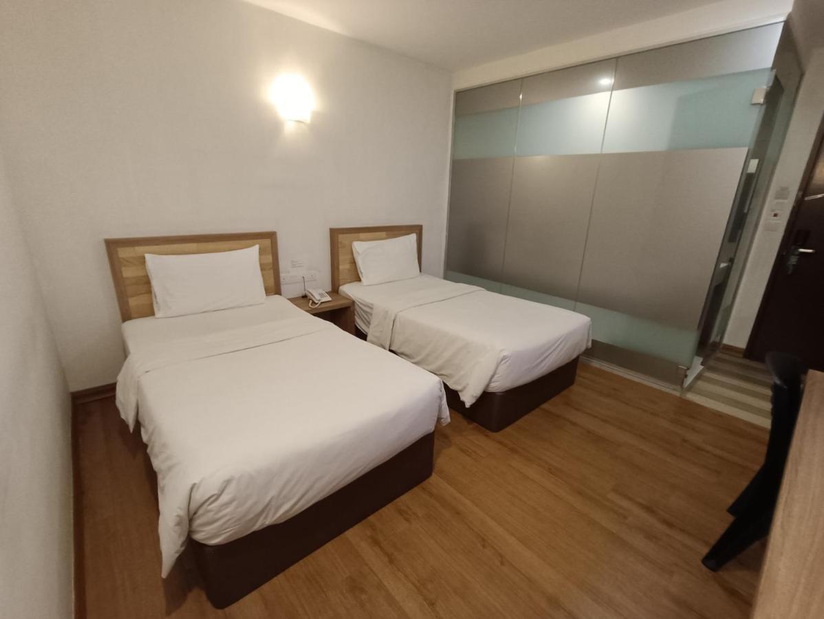 Greencity Hotel Sungai Petani Kültér fotó