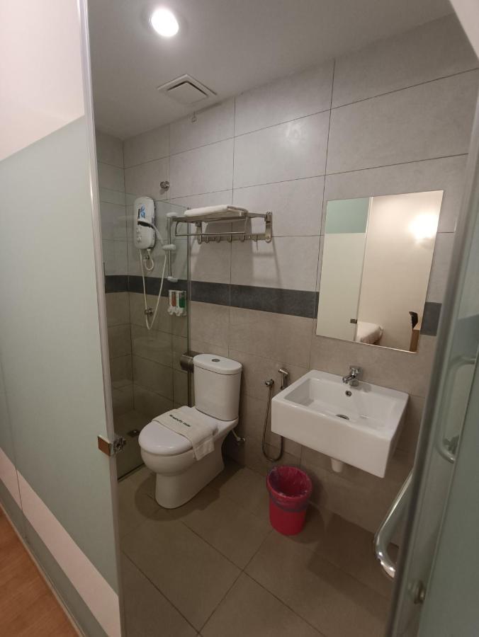 Greencity Hotel Sungai Petani Kültér fotó